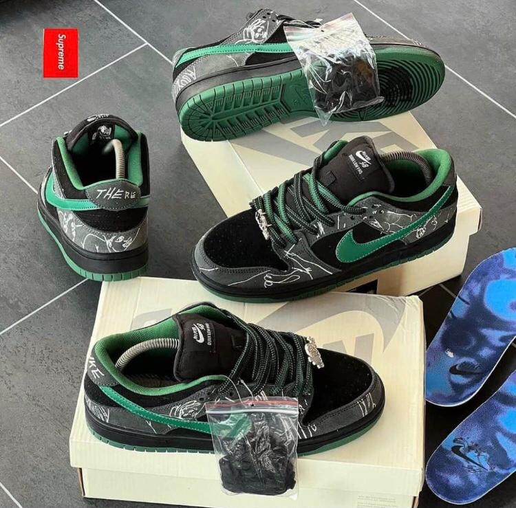 Nike SB Dunk Low “Green Shadow”